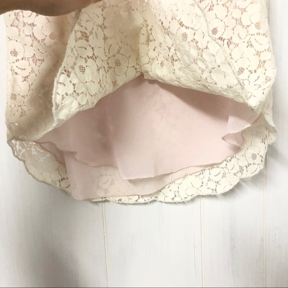 Aritzia Talula Betty Cream Lace Tank Top/ Blouse - Picture 3 of 8